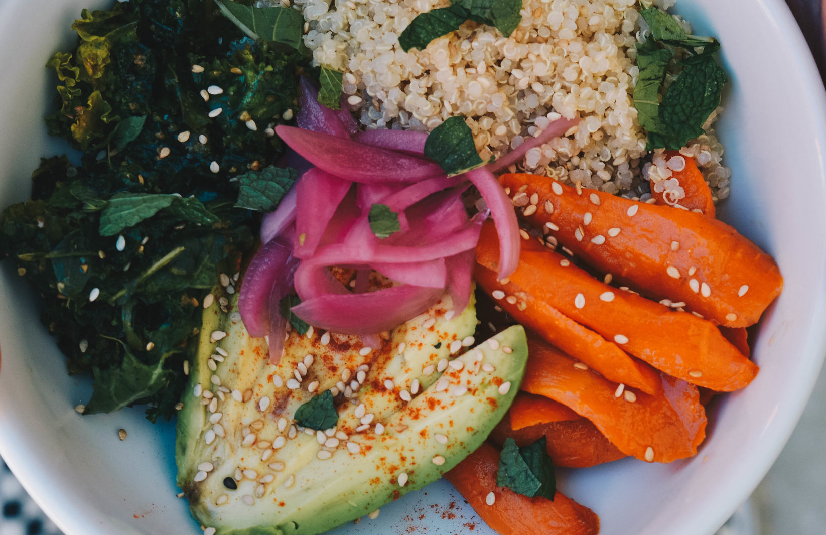 Healthy Lunch bowl with kale, carrots, quinoa from OTL cafe at the Design District