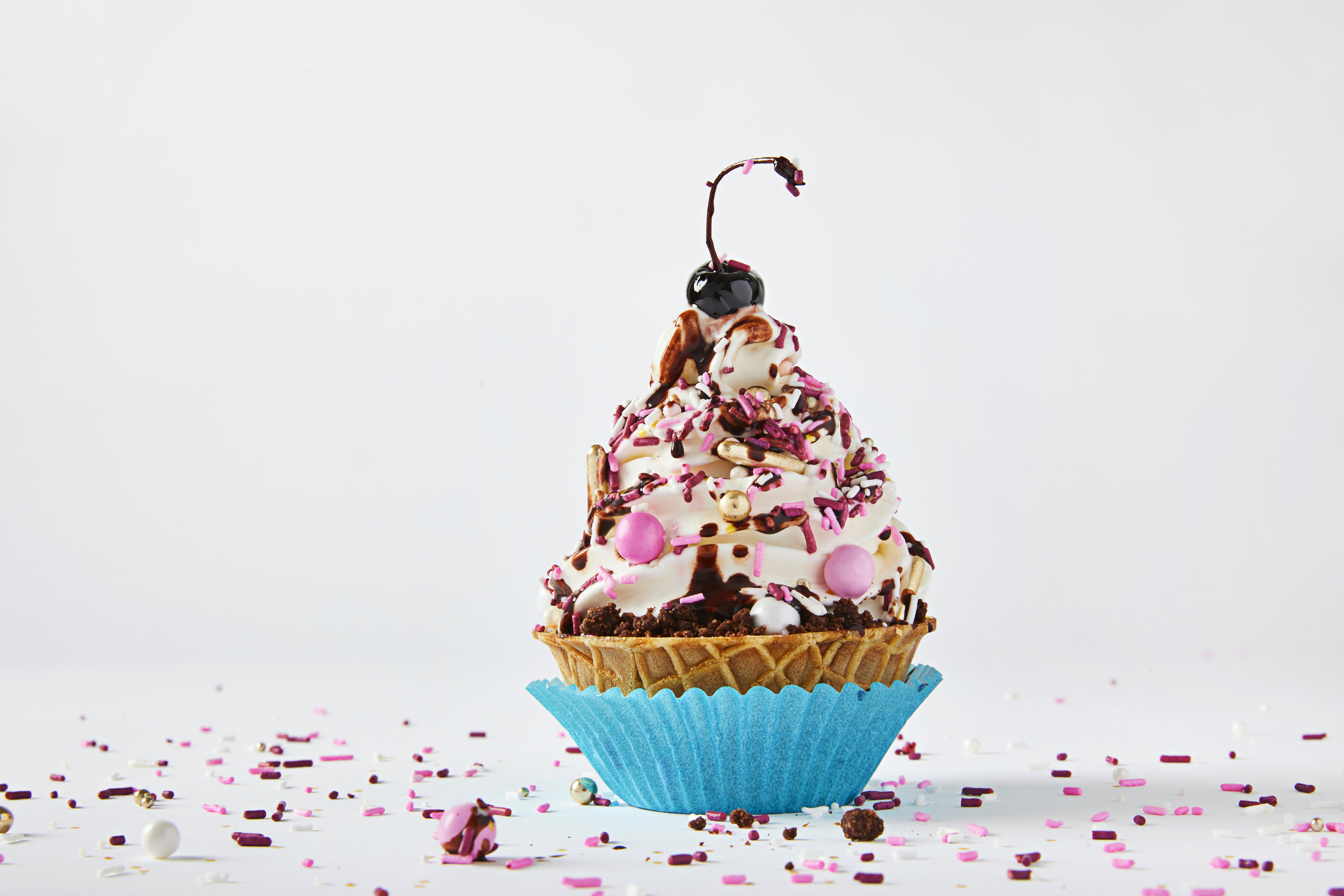 Frohzen Ice Cream Cupcake at Miami Design District