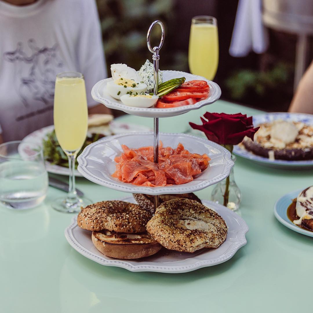 Swan Brunch