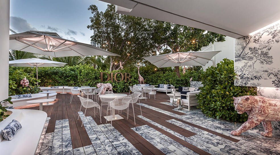 Dior's Rooftop Café is Your Chic New Dining Spot