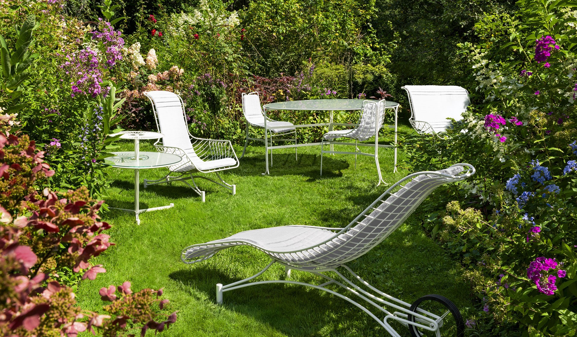 Holly Hunt x Vladimir Kagan