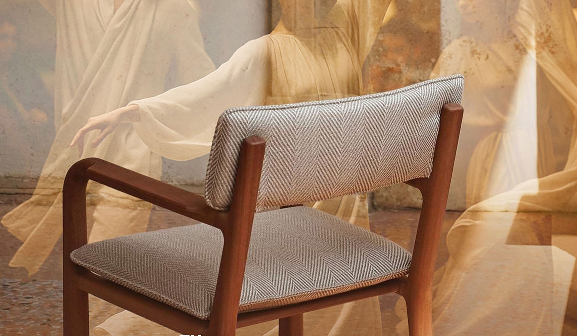 Luminaire: Loro Piana Interiors by Exteta