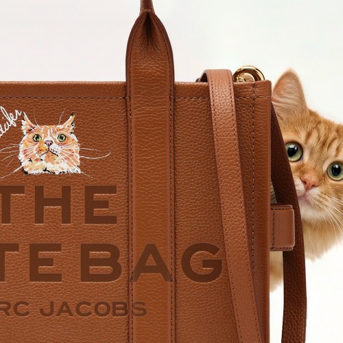 BARK JACOBS PET PORTRAIT BY MARC JACOBS