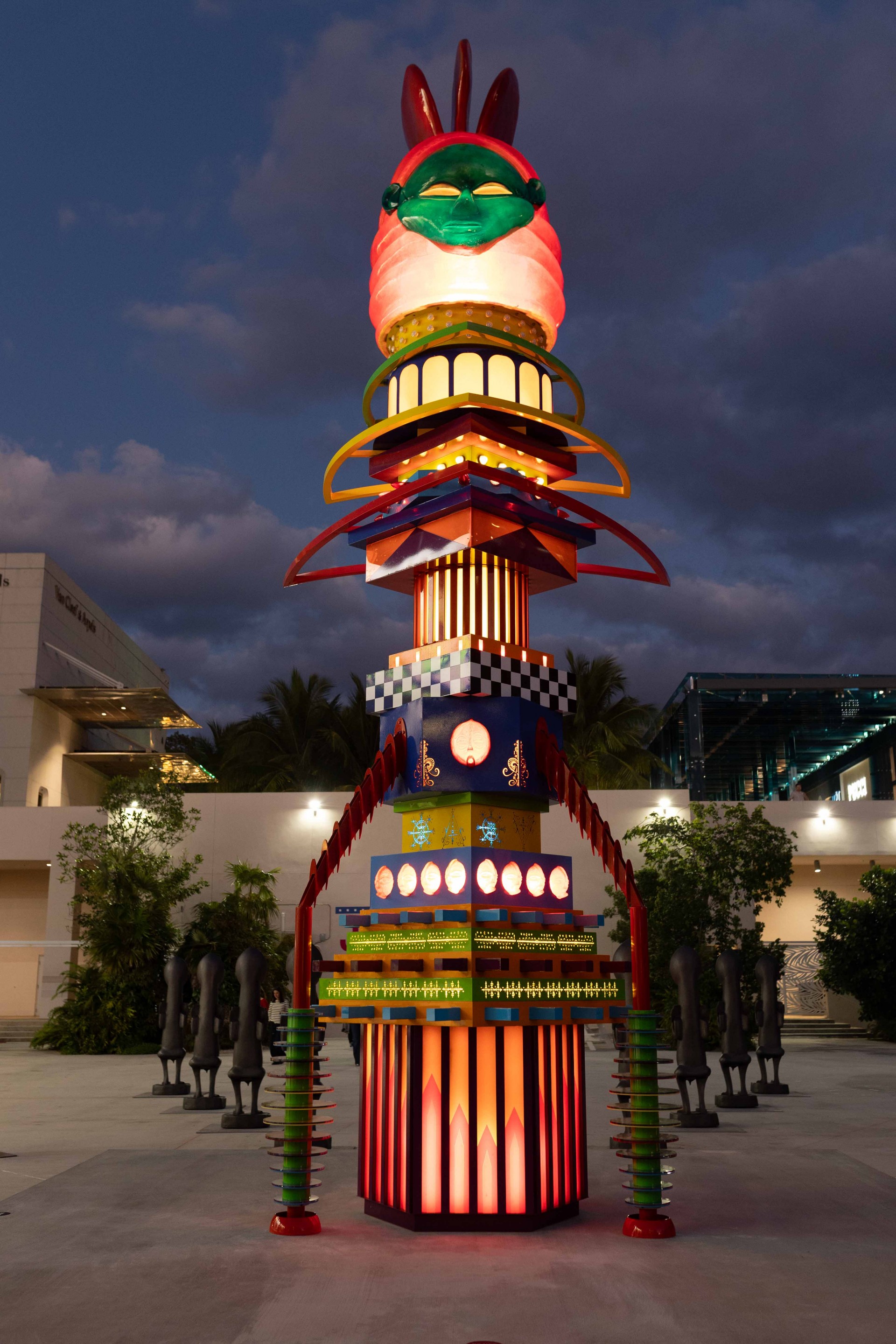 FIRST LOOK WITH THE ARTIST: ZAK OVÉ PRESENTS “J'OUVÉRT ” | Miami