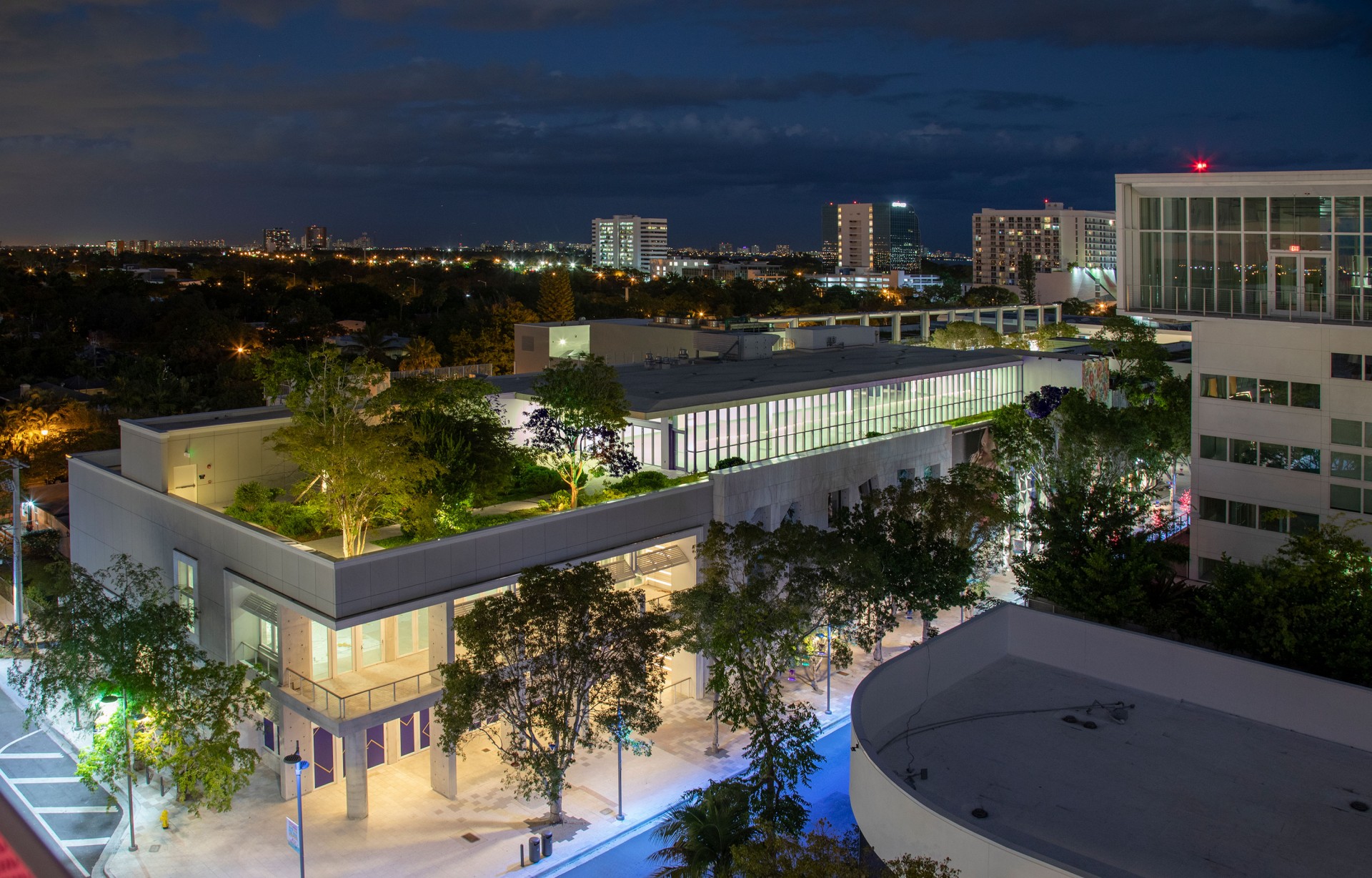 miami design district at night