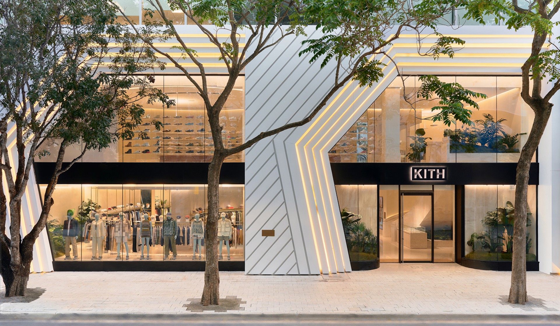 Miami Design District - Louis Vuitton, Louis Vuitton. Locat…