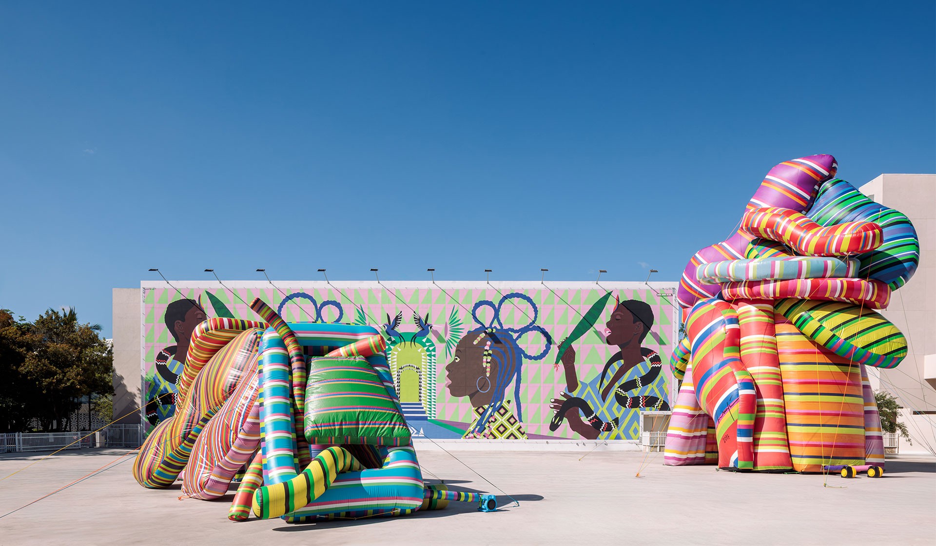 Marta Minujin: Dreamscape Image