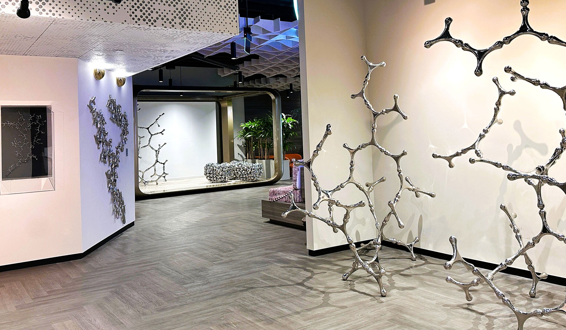 DIANA LOWENSTEIN GALLERY Image