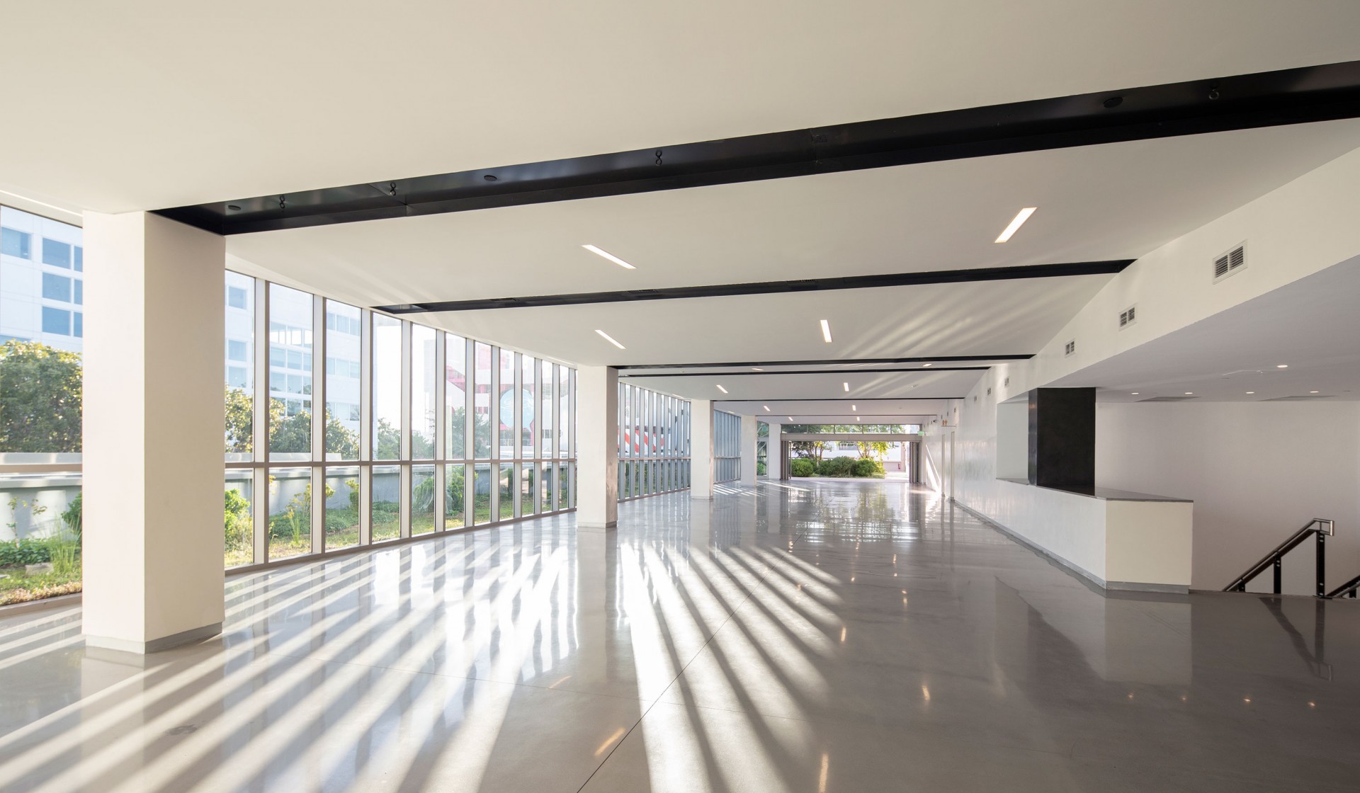 Paradise Plaza Event Space Image